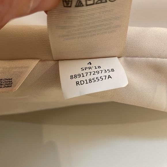 Rachel by Rachel Roy sundress in a lovely floral print. Size 4. - Picture 9 of 12